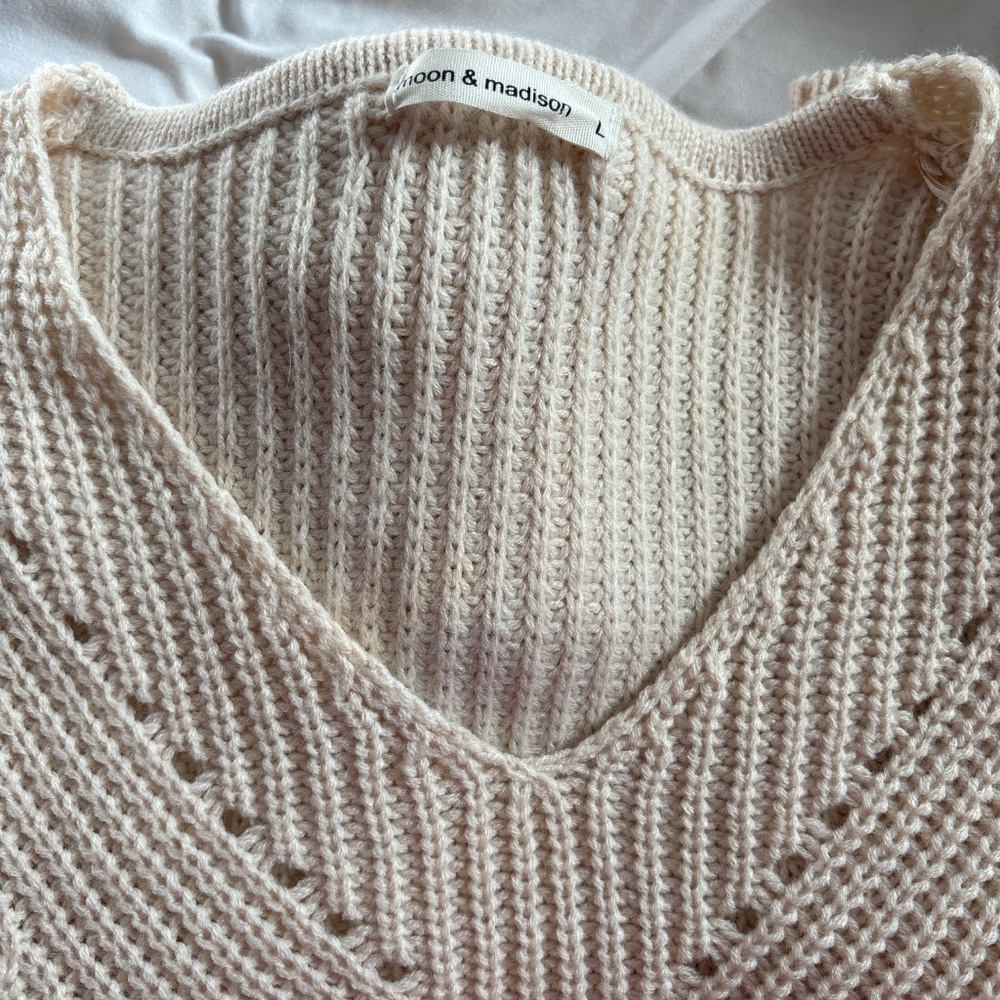 Sweater - Picture 2 of 2